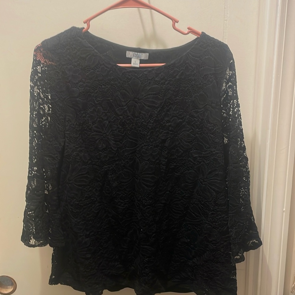 Black Croft and Barrow women’s top lace overlay/ black shell and sheer sleeves